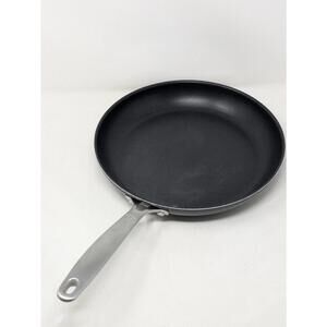 OXO 12-inch Non-Stick Skillet Frying Pan Dishwasher Safe-Good Condition
